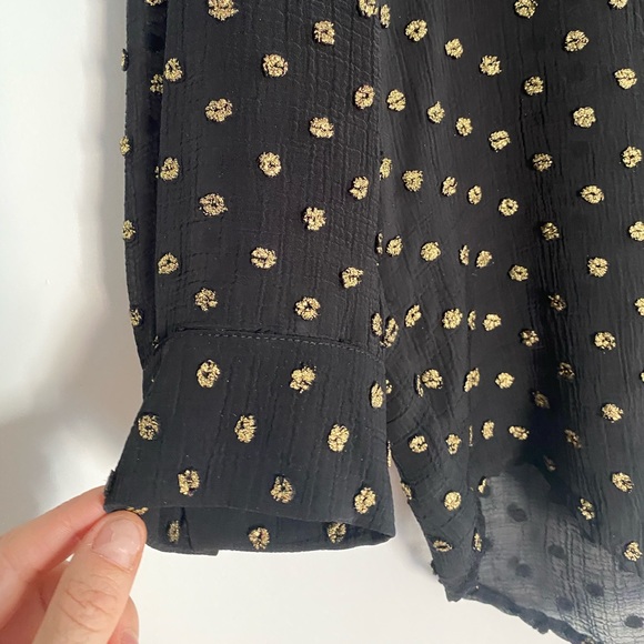 Zara Black Shirt With Gold Detail - Picture 6 of 7